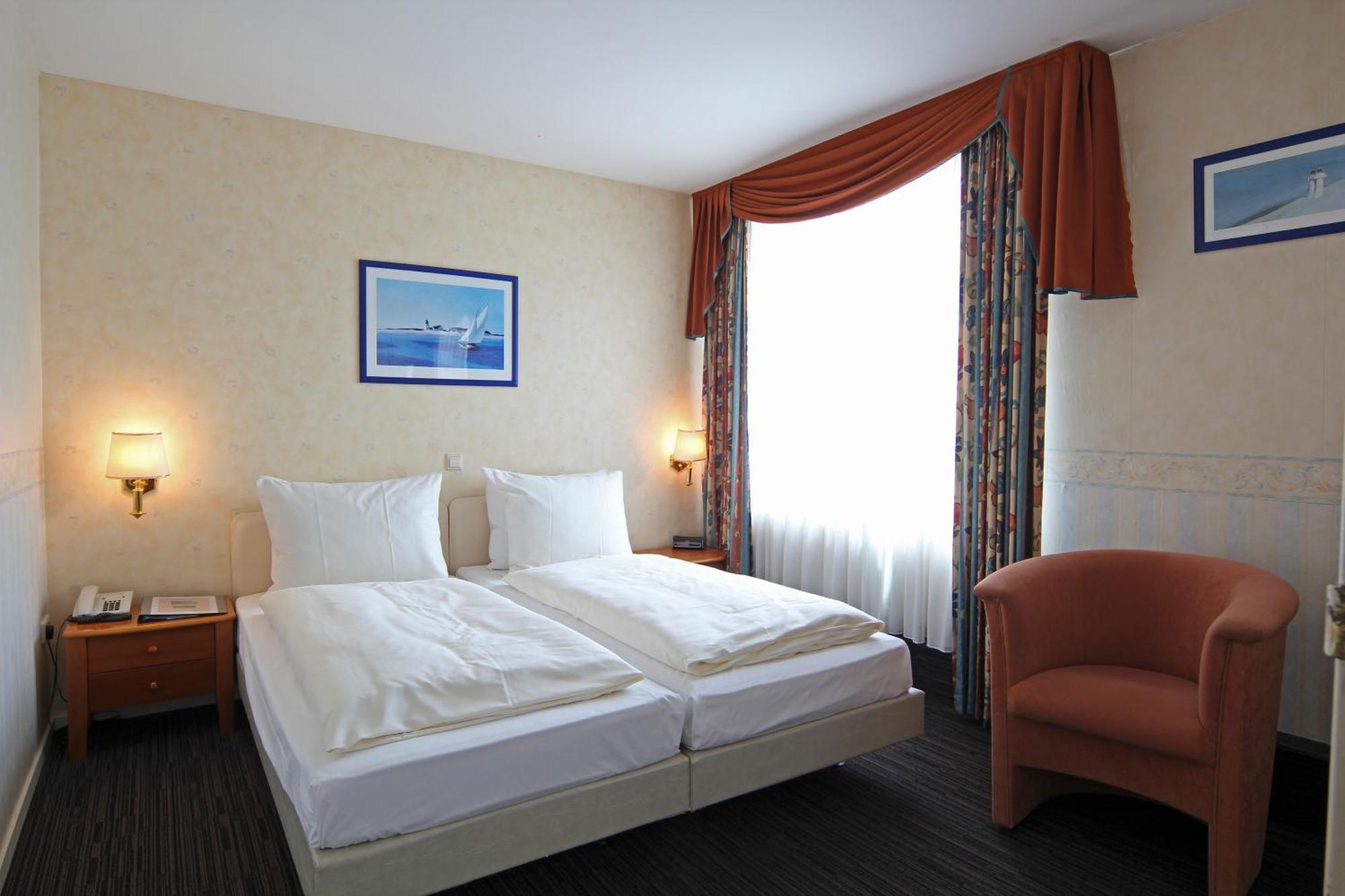 Grand Hotel Monopole Valkenburg aan de Geul Oda fotoğraf