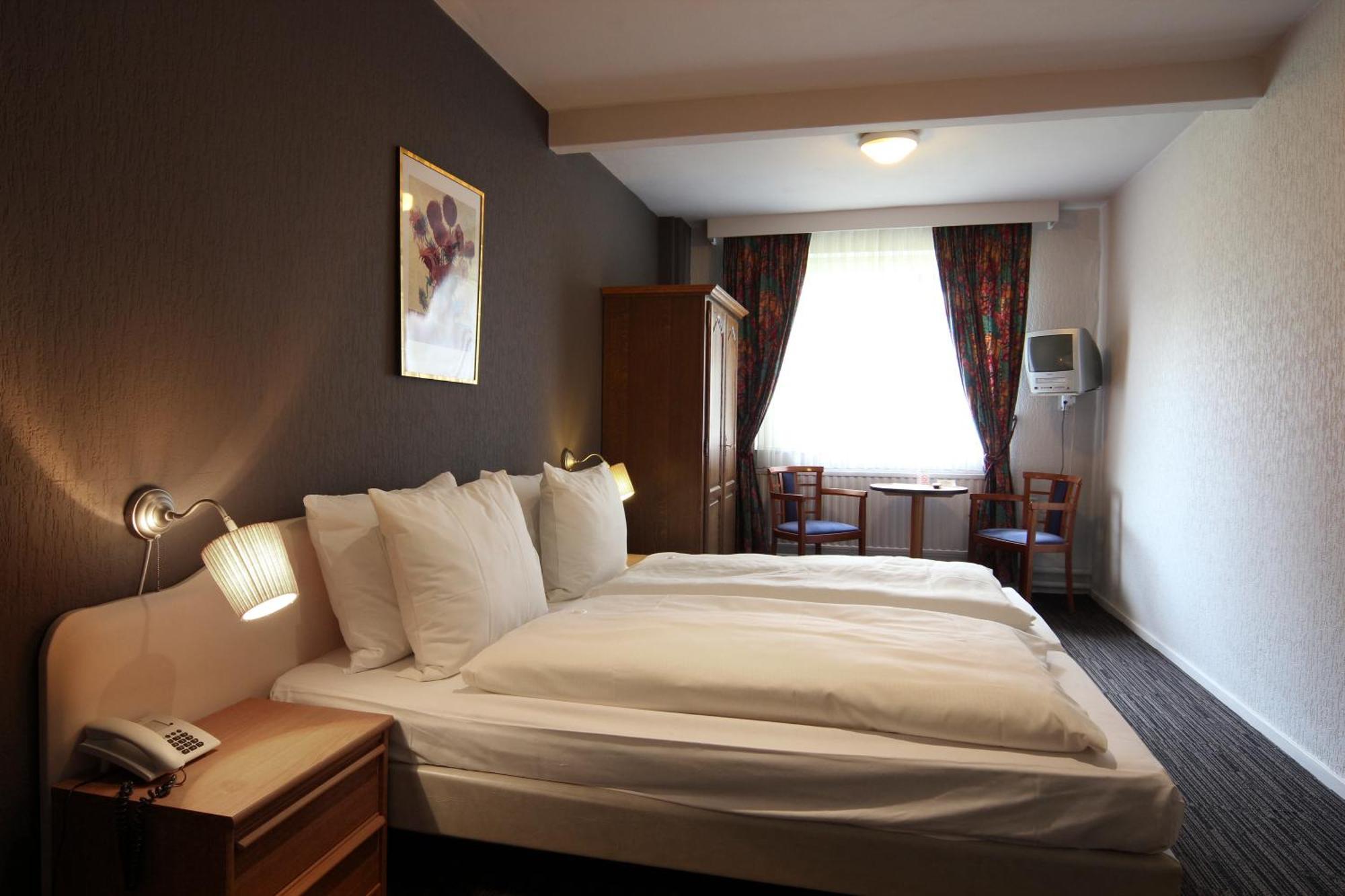 Grand Hotel Monopole Valkenburg aan de Geul Oda fotoğraf
